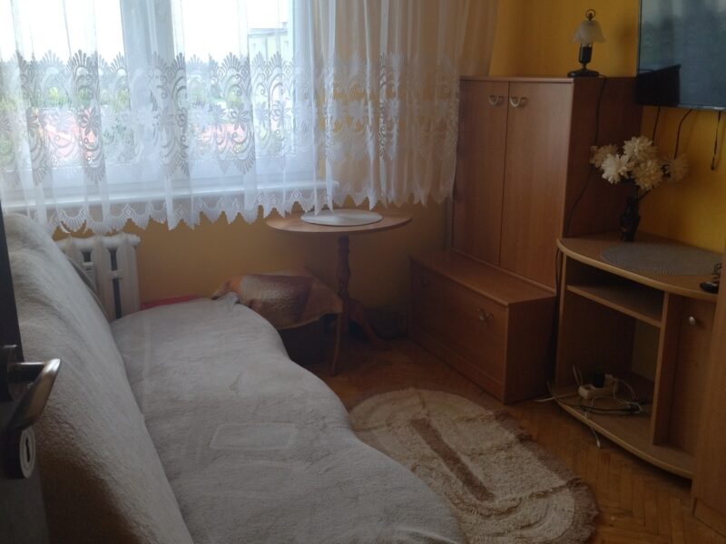 Sprzedam mieszkanie 3 pokoje w Chojnicach